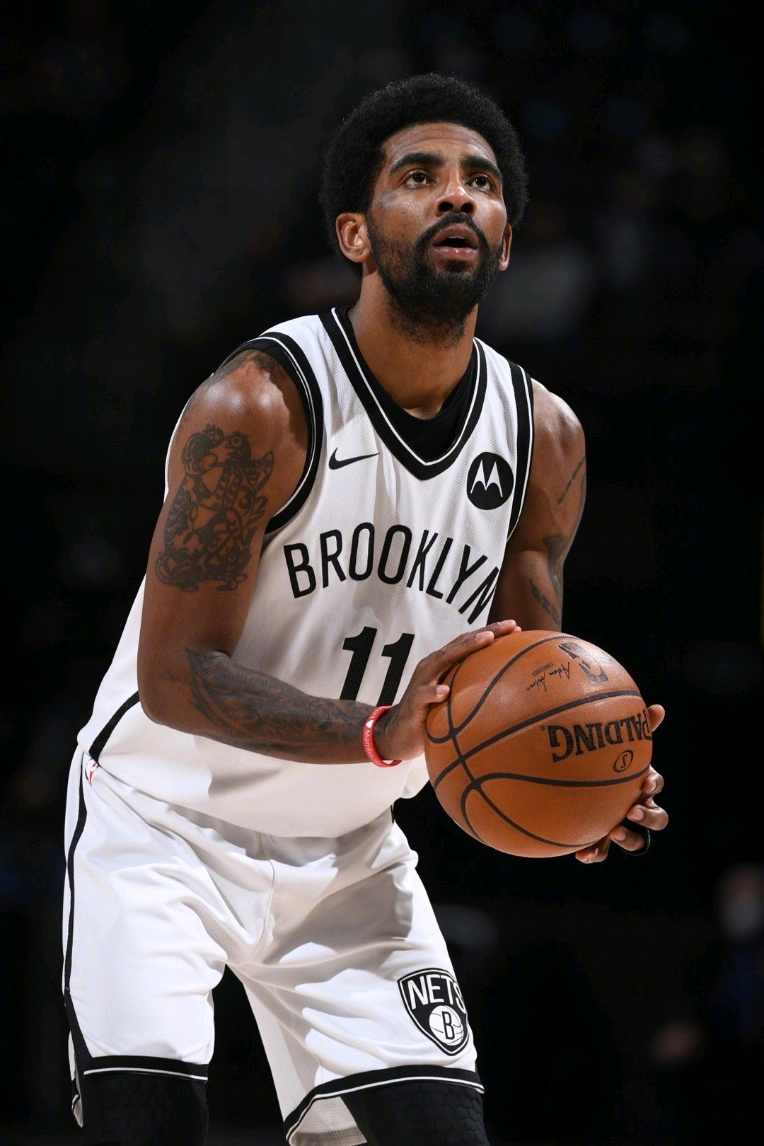 邵佳一补招朱鹏宇打脸安东尼奥？刘诚宇太可惜了！昔日两大中锋自废武功