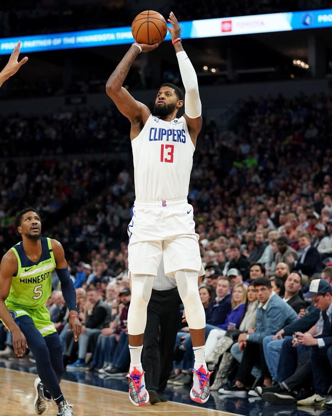 NBA：东契奇连续三场三双达成