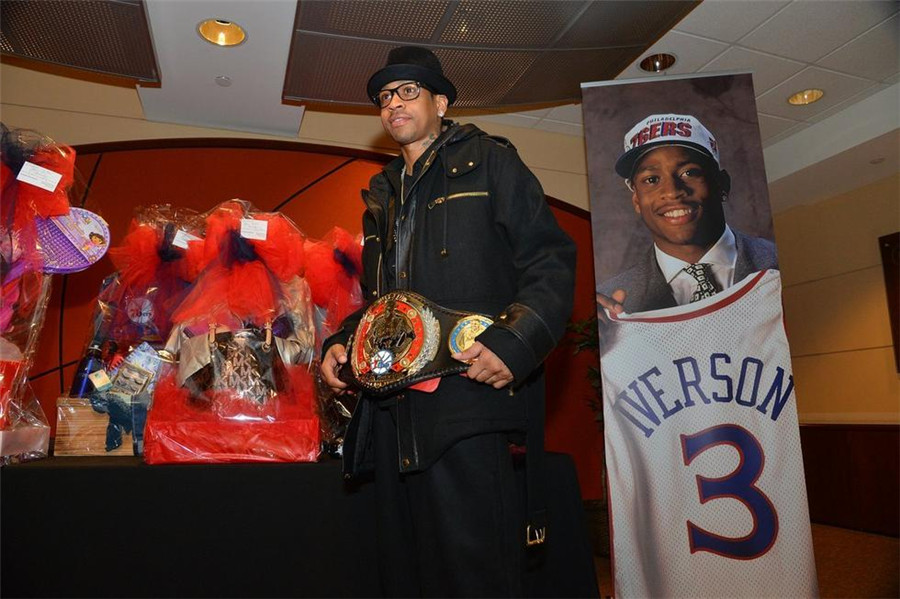 库里教你如何学会对抗后撤步投篮！