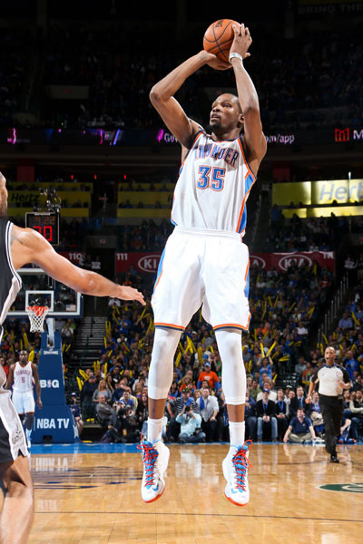 [图]法比奥扳平林良铭建功 国安客场2-1逆转海港