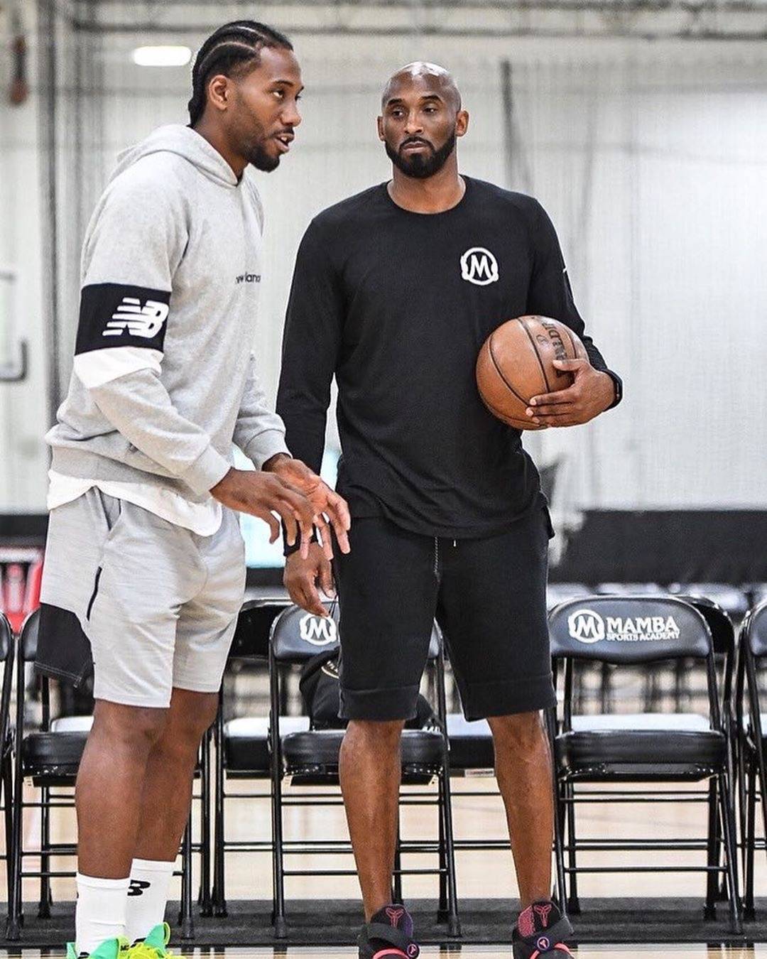 瑞幸×《黑神话》上热搜：希望咖啡杯是紫金葫芦