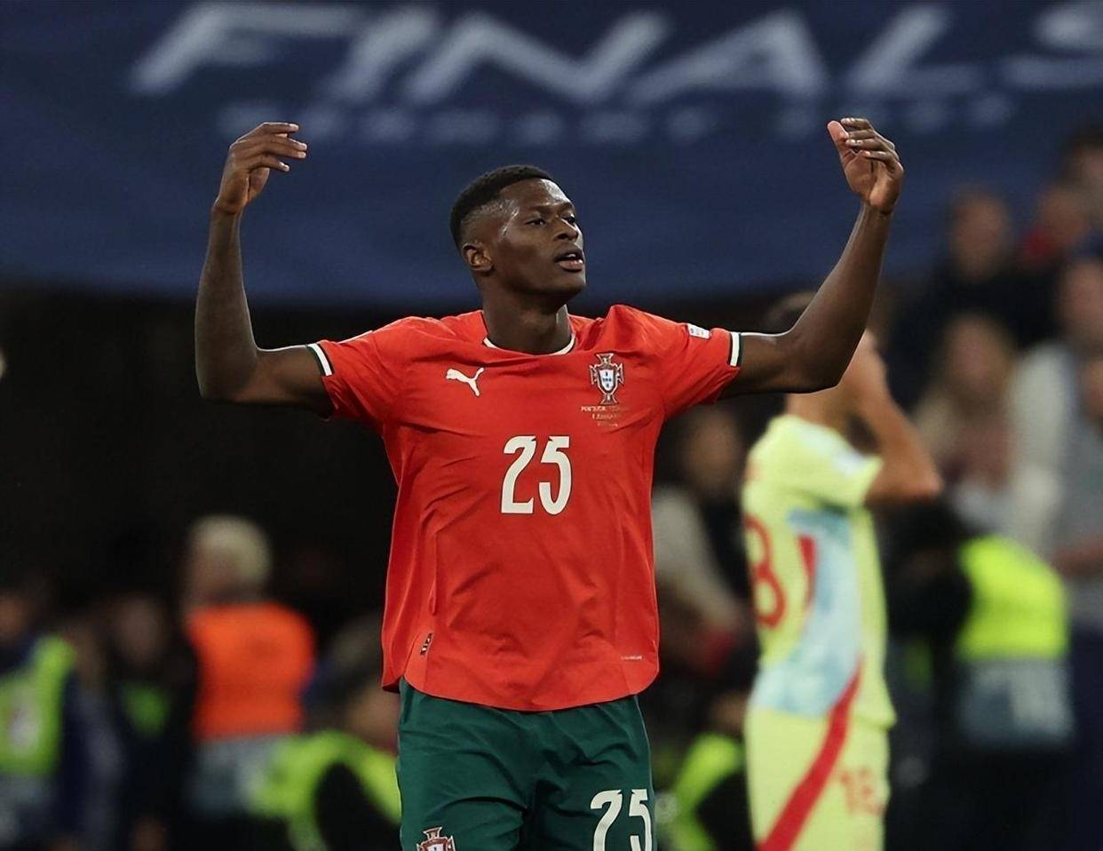 韩足晚报（2025.11.12~13）韩期待击败玻利维亚