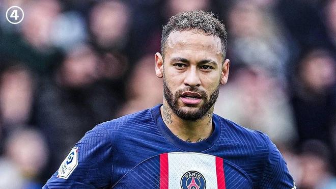 11球16助！巴萨17岁巨星禁区1V3过人送助攻，现场视角，太丝滑了