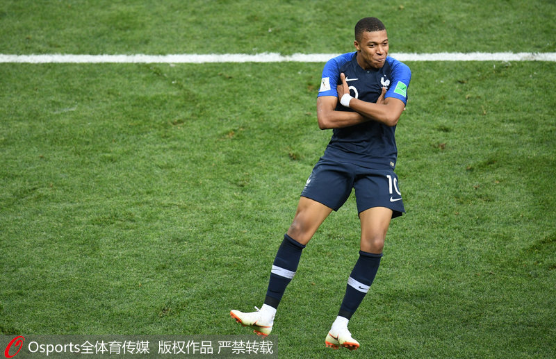 曼联和出租球员有望包揽欧洲三大杯！若实现红魔