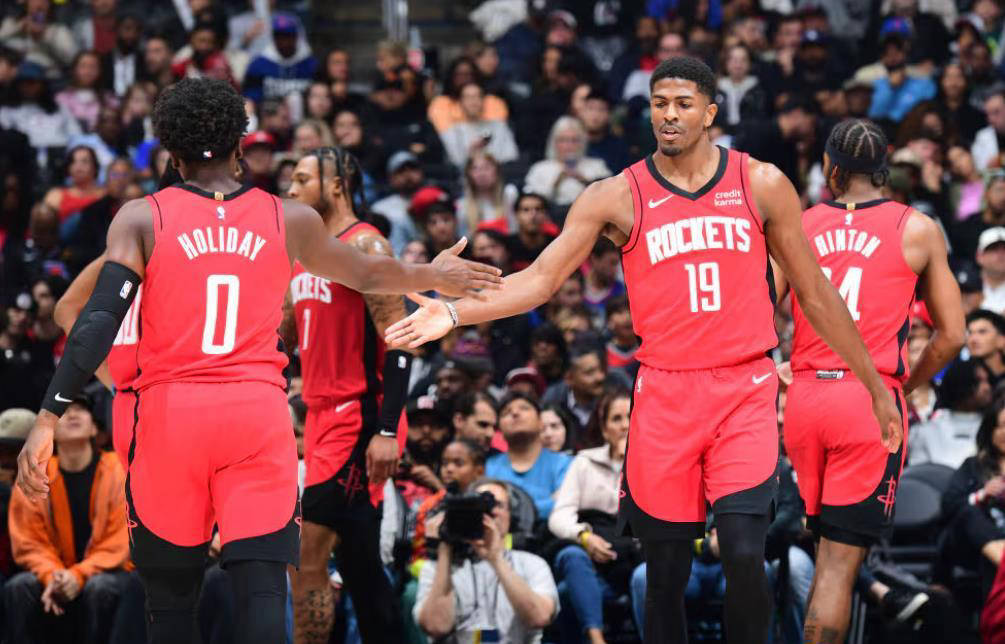 冷知识：上次詹姆斯得分未上双，现主帅雷迪克还是一年级菜鸟